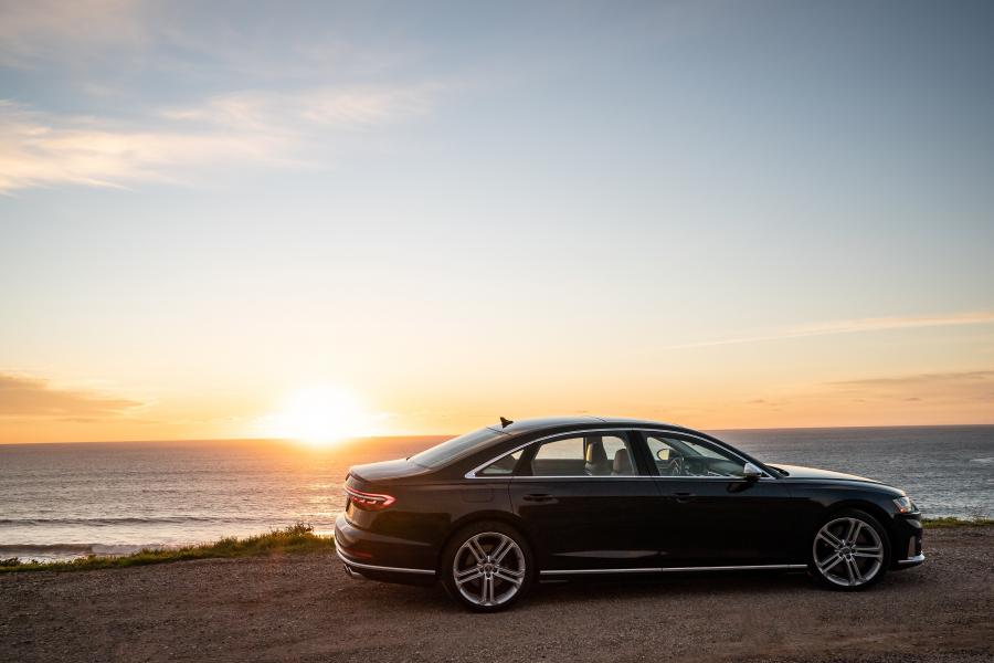  Audi S8 (D5) 2019 года  (NA) (фото 2 из 40)